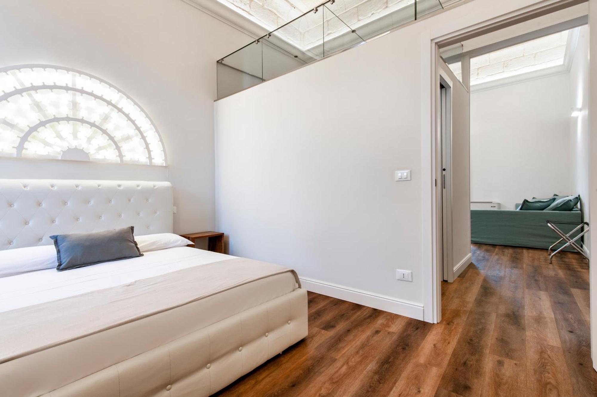 Bed and Breakfast Vittoria Luxury House Лечче Экстерьер фото